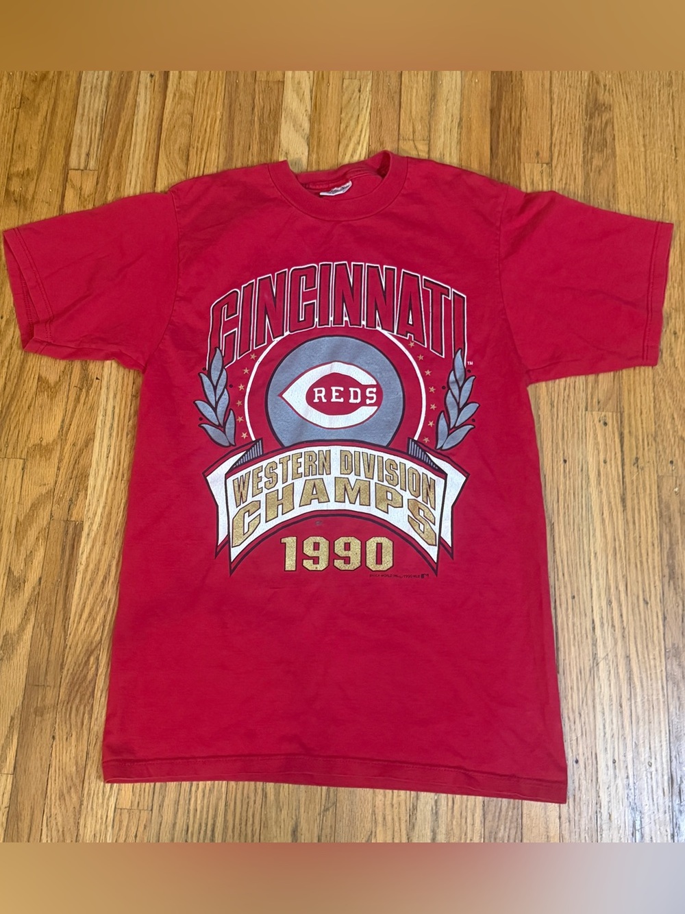 Cincinnati Reds Western Division Champs Short Sleeve Graphic Tee
